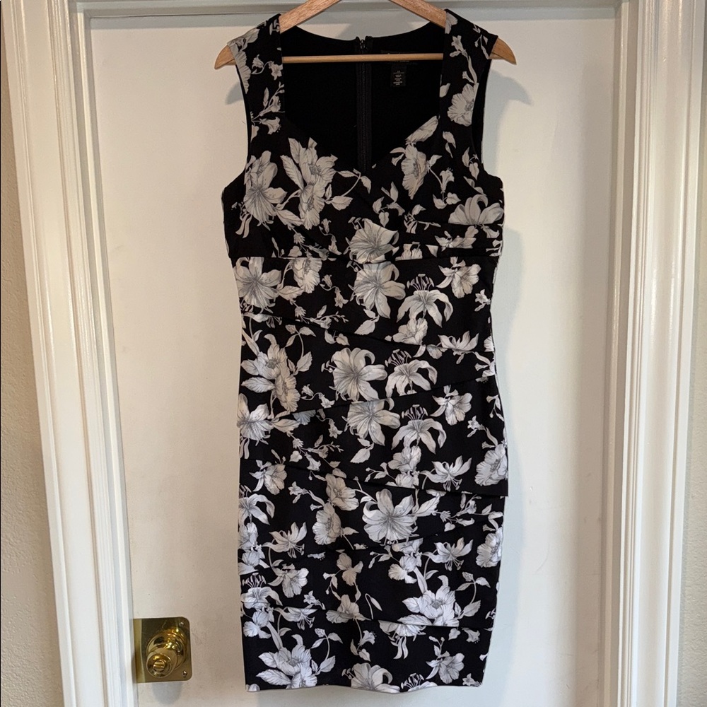 White House Black Market Floral Dress Size 12